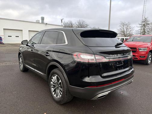 2023 Lincoln Nautilus Standard
