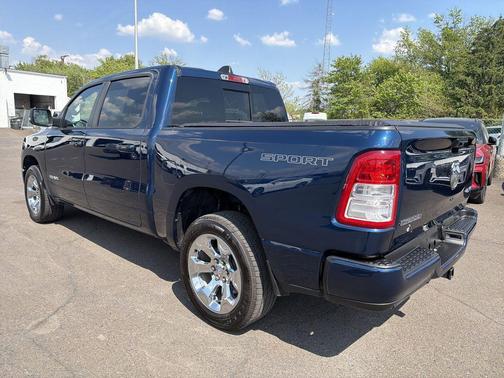 Patriot Blue Pearlcoat 2023 RAM 1500 Big Horn/Lone Star