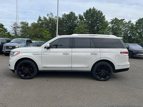 2022 Lincoln Navigator Reserve