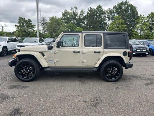 2022 Jeep Wrangler Unlimited 4xe Sahara
