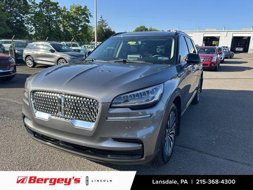 2022 Lincoln Aviator Standard AWD