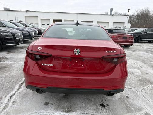2023 Alfa Romeo Giulia Sprint AWD