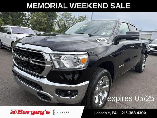 Diamond Black Crystal Pearlcoat 2023 RAM 1500 Big Horn/Lone Star