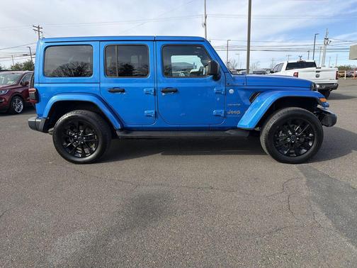 2024 Jeep Wrangler 4xe Sahara