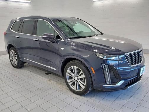 2025 Cadillac XT6 Premium Luxury AWD