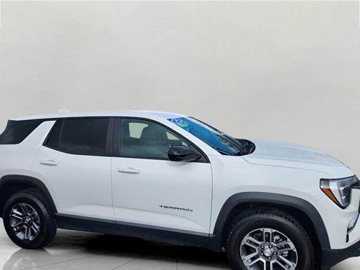2025 GMC Terrain AWD Elevation