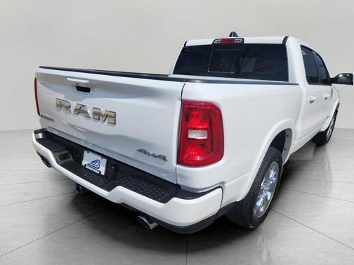 Bright White Clearcoat 2025 RAM 1500 Big Horn/Lone Star