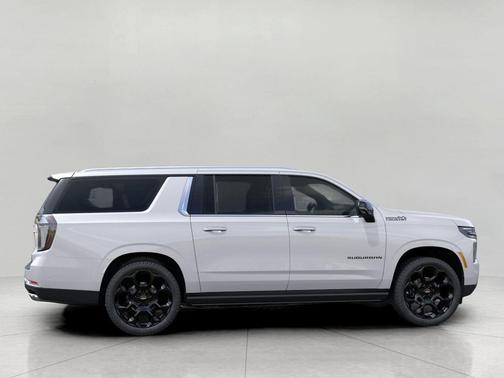 2025 Chevrolet Suburban 4WD High Country