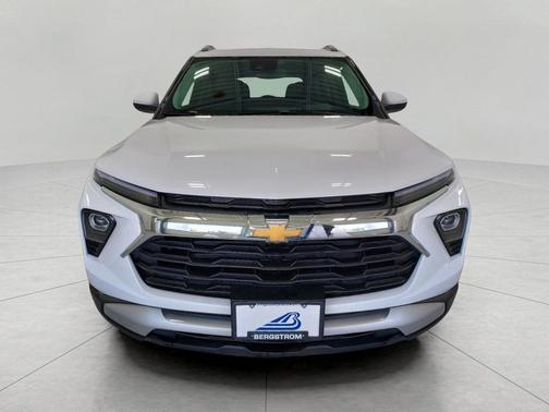 Summit White 2024 Chevrolet Trailblazer LT