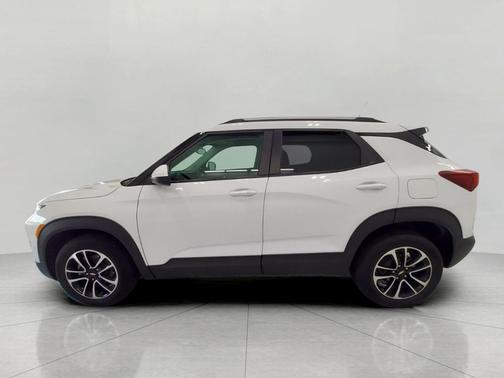 Summit White 2024 Chevrolet Trailblazer LT