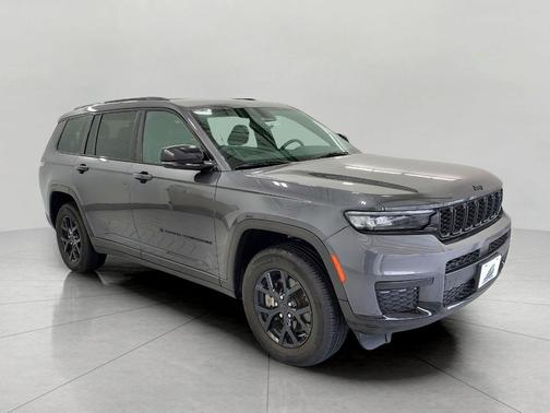 Baltic Gray Metallic Clearcoat 2024 Jeep Grand Cherokee L Altitude