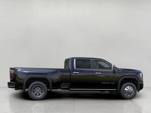 2026 GMC Sierra 3500 Denali