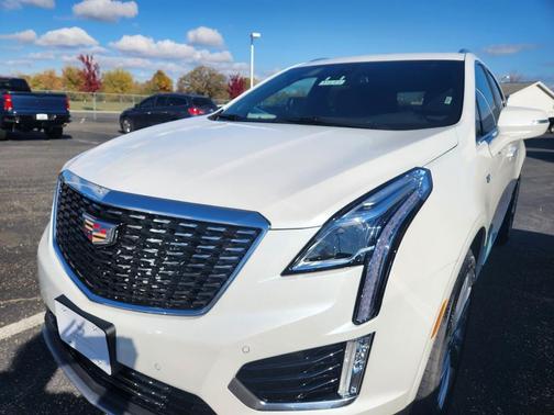 2025 Cadillac XT5 Premium Luxury