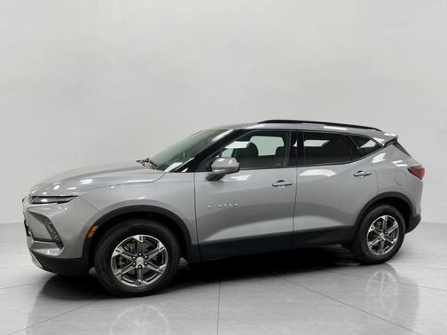 Sterling Gray Metallic 2023 Chevrolet Blazer 2LT