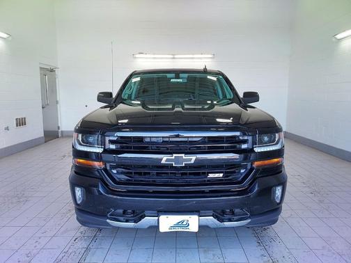 2017 Chevrolet Silverado 1500 2LT