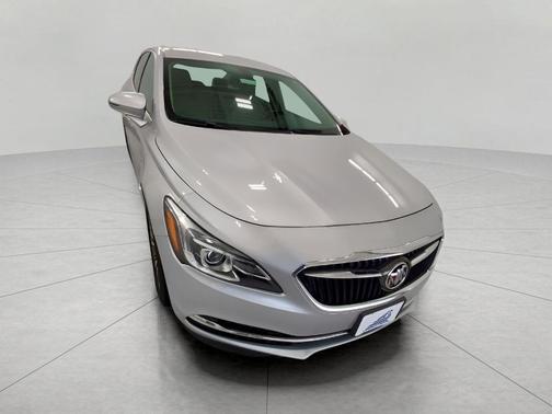 2017 Buick LaCrosse Essence