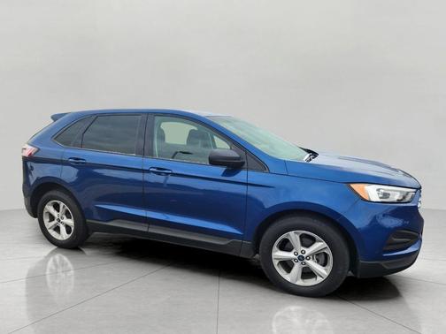 2020 Ford Edge SE