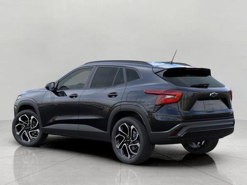 Mosaic Black Metallic 2026 Chevrolet Trax FWD 2RS