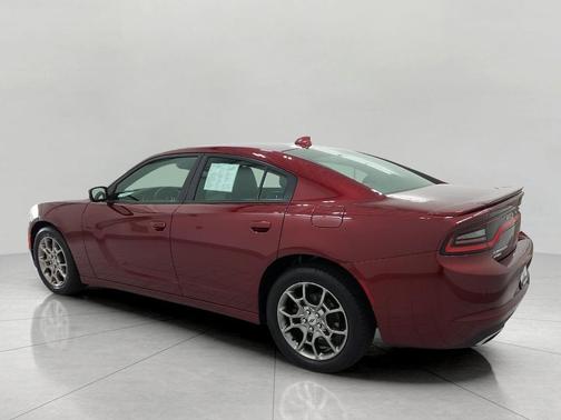 Octane Red Pearlcoat 2017 Dodge Charger SXT