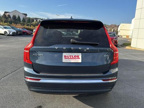 2023 Volvo XC90 B6 Ultimate 7-Seater
