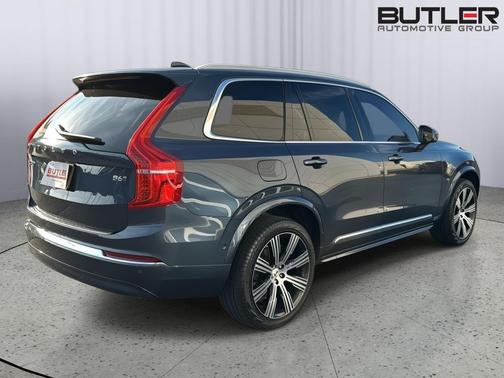 2023 Volvo XC90 B6 Ultimate 7-Seater