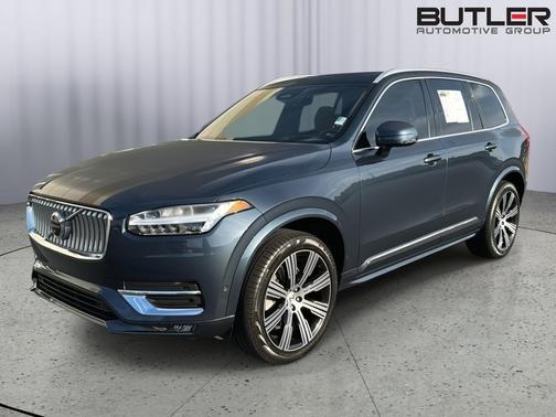 2023 Volvo XC90 B6 Ultimate 7-Seater