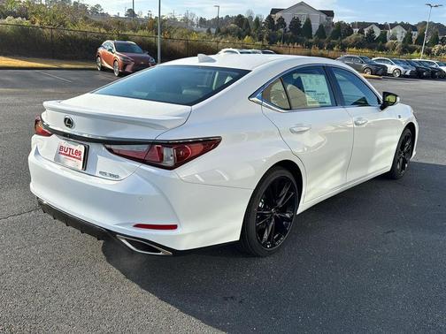 2025 Lexus ES 350 Base