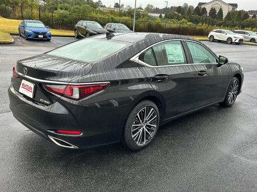 2025 Lexus ES 350 Base