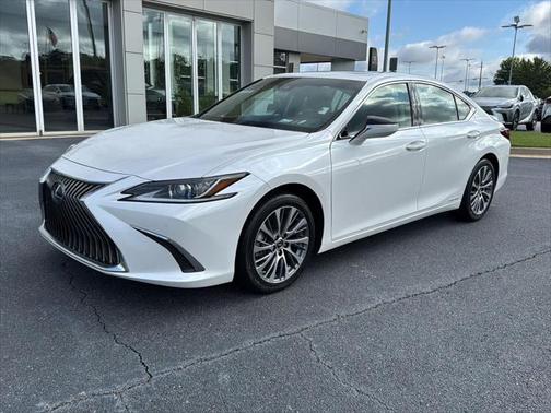 2021 Lexus ES 300h Base