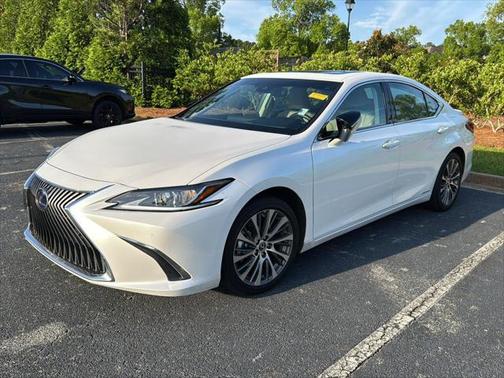 2021 Lexus ES 300h Base