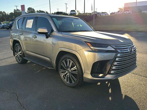 2023 Lexus LX 600 Luxury