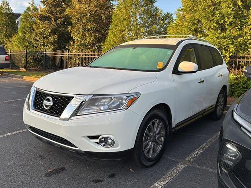 2016 Nissan Pathfinder SL