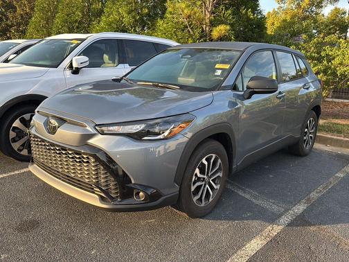 2025 Toyota Corolla Hybrid SE