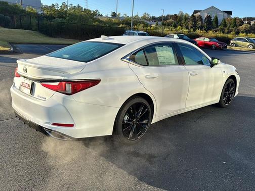 2025 Lexus ES 350 Base