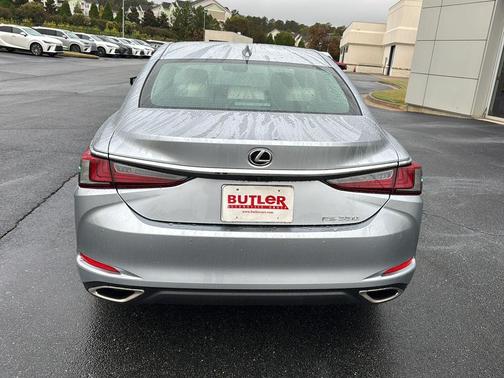 2025 Lexus ES 350 Base