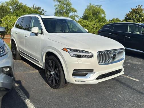 2024 Volvo XC90 B6 Ultimate Bright Theme 7-Seater