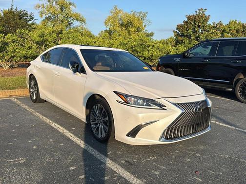 2020 Lexus ES 350 Base
