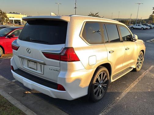 2019 Lexus LX 570 Base