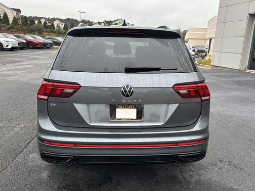 2022 Volkswagen Tiguan 2.0T SE R-Line Black