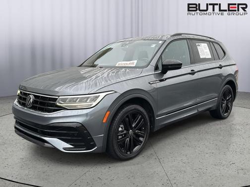 2022 Volkswagen Tiguan 2.0T SE R-Line Black