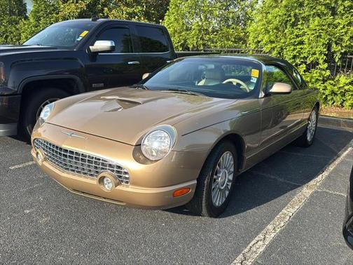 2005 Ford Thunderbird