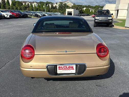 2005 Ford Thunderbird Deluxe