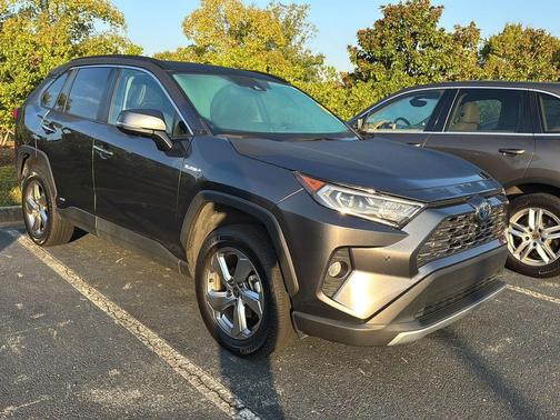 2021 Toyota RAV4 Hybrid SE