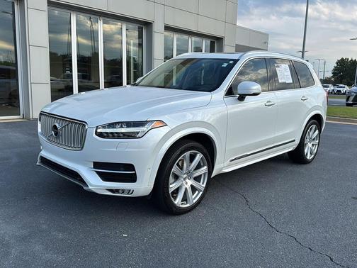 2018 Volvo XC90 T6 Inscription
