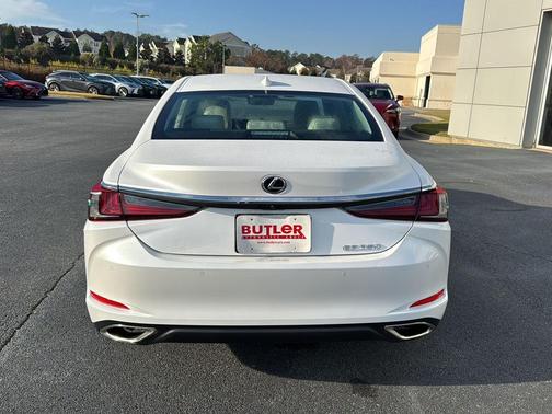 2025 Lexus ES 350 Base