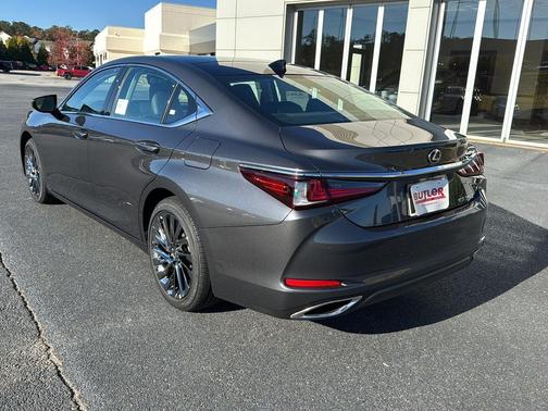 2025 Lexus ES 350 Ultra Luxury