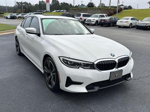 2019 BMW 330 330i