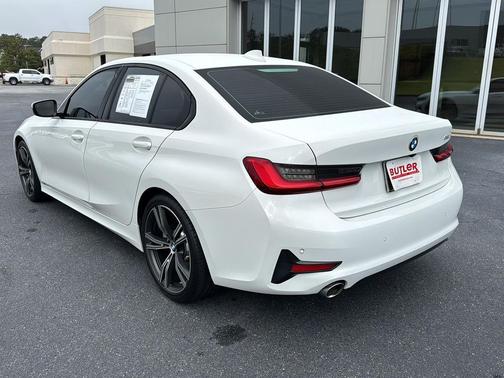 2019 BMW 330 330i