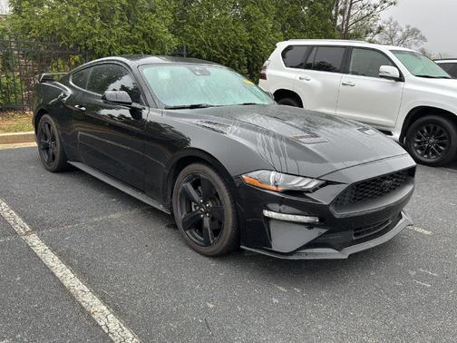 2022 Ford Mustang EcoBoost Premium