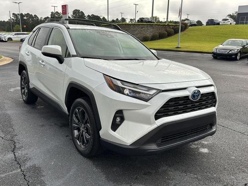 2024 Toyota RAV4 Hybrid XLE Premium